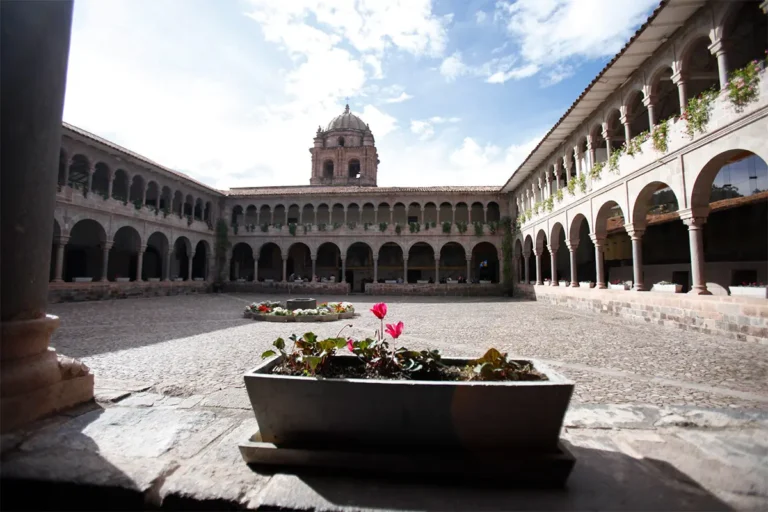 Half Day Cusco City Tour: Archaeological Immersion in the Inca Capital gallery image 2
