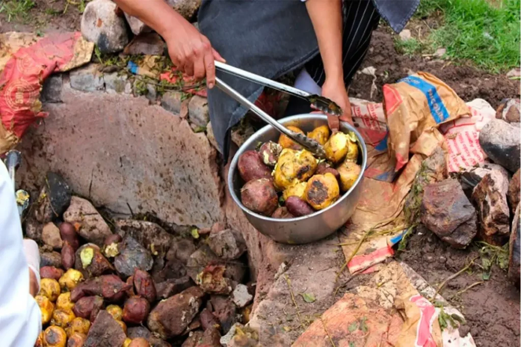 Tour de Dia Inteiro com Pachamanca: Tradições Andinas e Sabor Ancestral