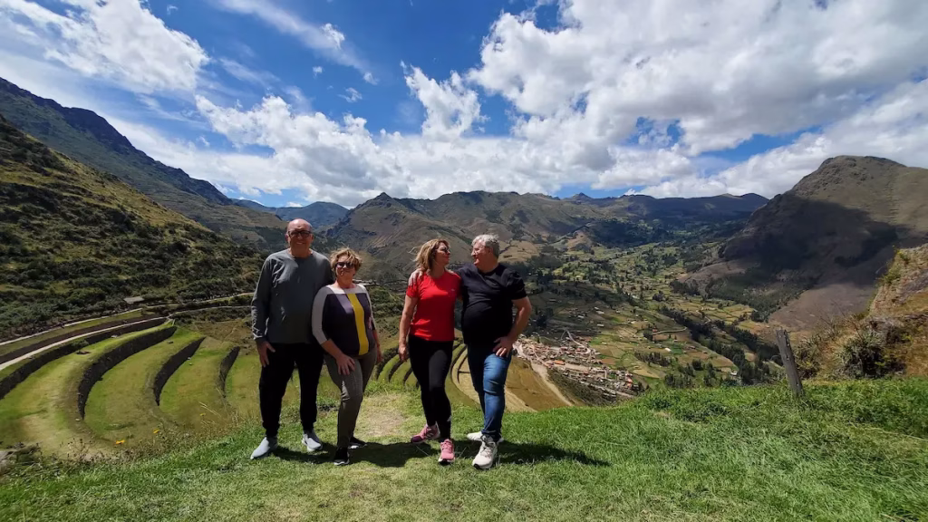 Full Day Sacred Valley of the Incas Tour: The Imperial Blueprint